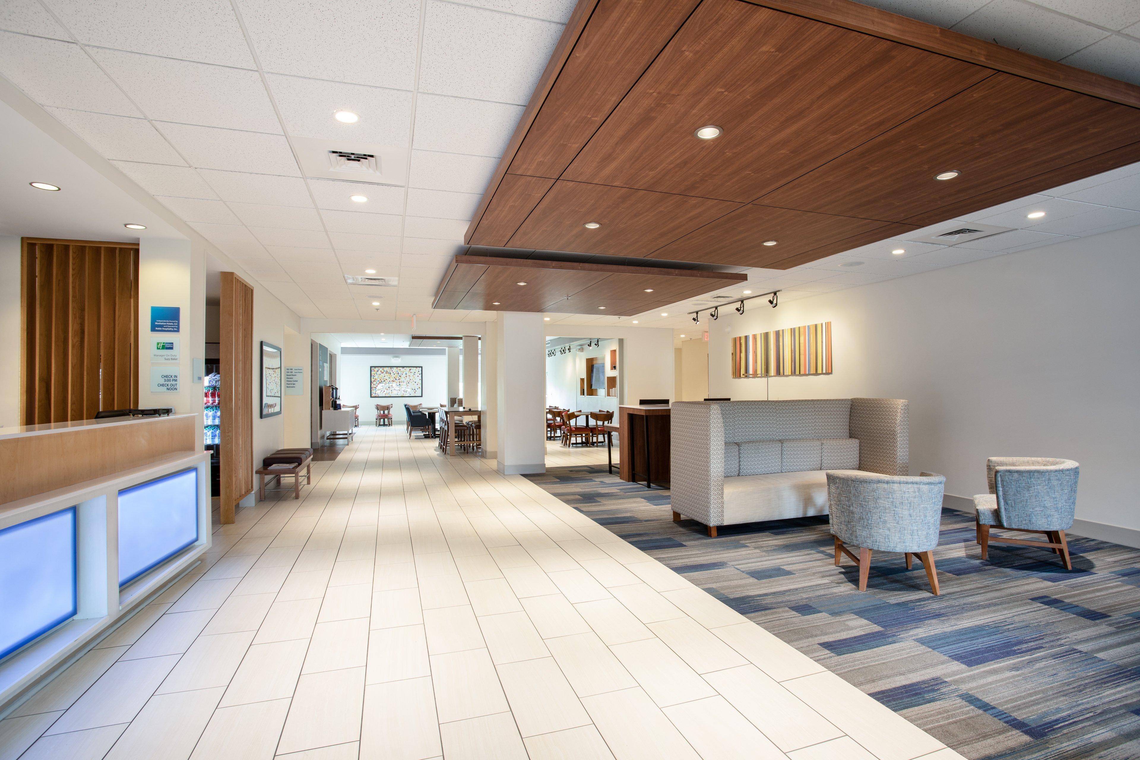Holiday Inn Express & Suites Manhattan By Ihg Eksteriør bilde
