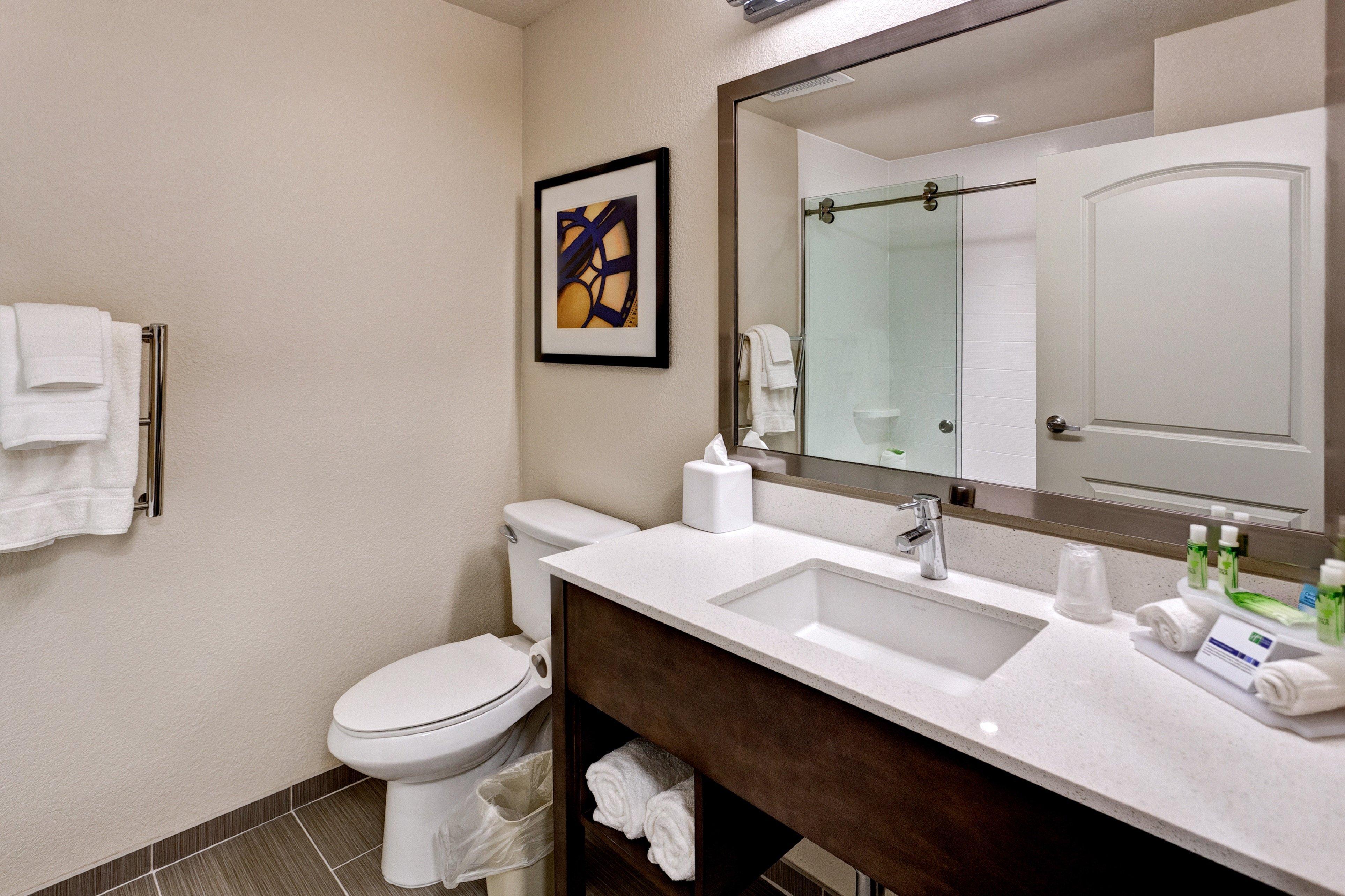 Holiday Inn Express & Suites Manhattan By Ihg Eksteriør bilde