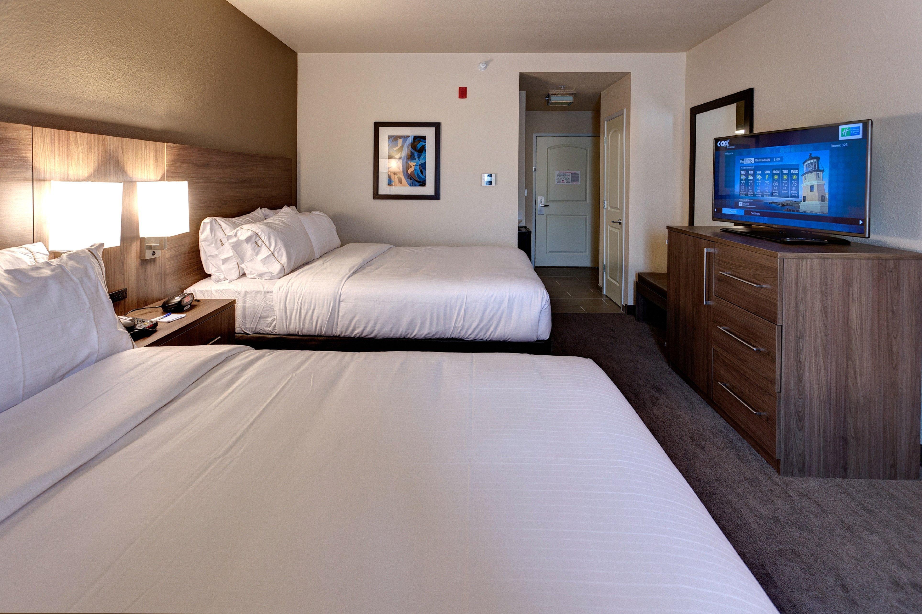 Holiday Inn Express & Suites Manhattan By Ihg Eksteriør bilde
